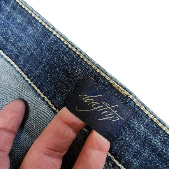 Daytrip Womens 33R Virgo Bootcut Jeans Blue High Rise Denim Medium Wash Stretch - Picture 11 of 16